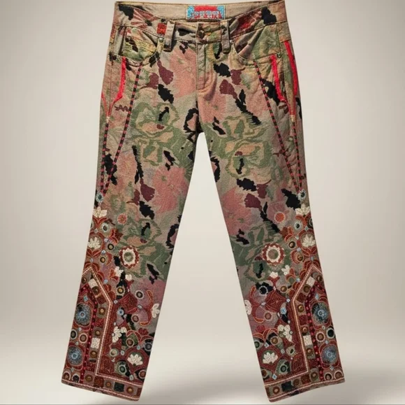 Johnny Was 2-10-10-5 Biya Embroiderd Camo Floral Denim Cropped Boho Jeans Y2K - Picture 1 of 10